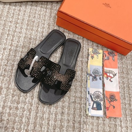 Hermes Oran sandals series