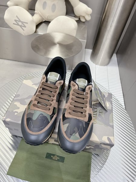 Valentino Camouflage fabric nappa leather sneakers