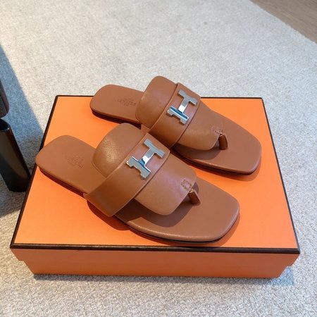 Hermes Eclair slippers