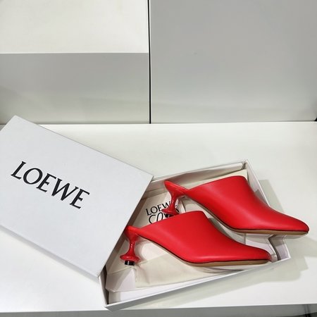 Loewe women s round toe shoes