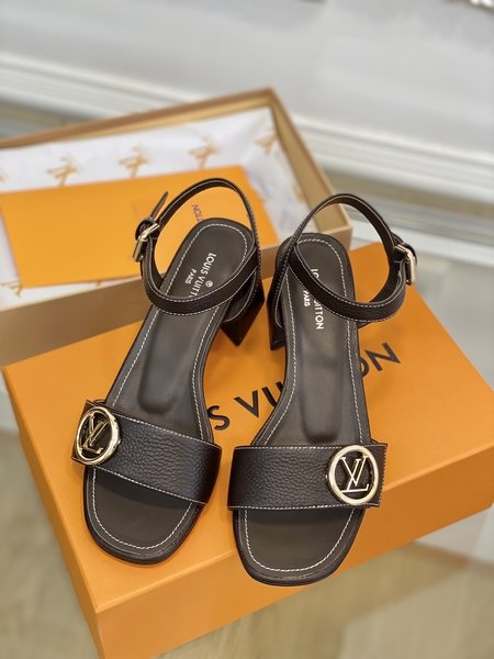 Louis Vuitton Patent leather square heel sandals