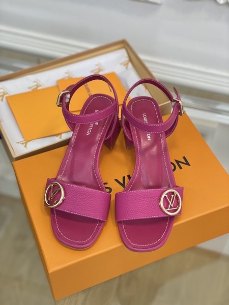 Louis Vuitton Patent leather square heel sandals