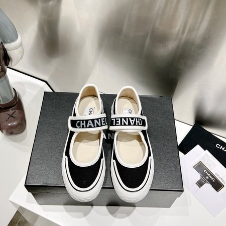 Chanel Velcro platform canvas shoes