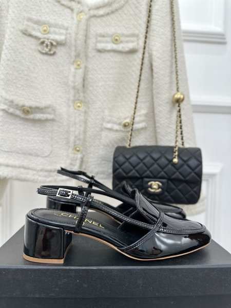 Chanel empty back sandals