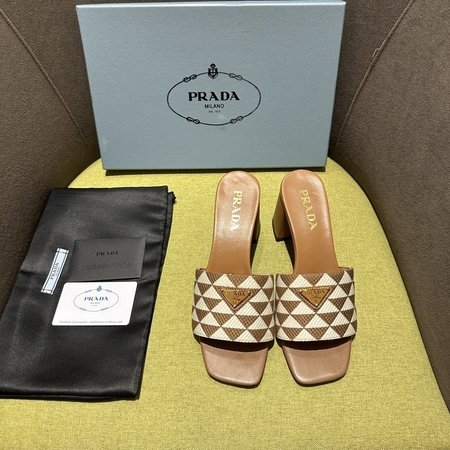 Prada graphic print slippers