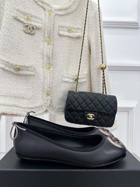 Chanel bow ballet shoes