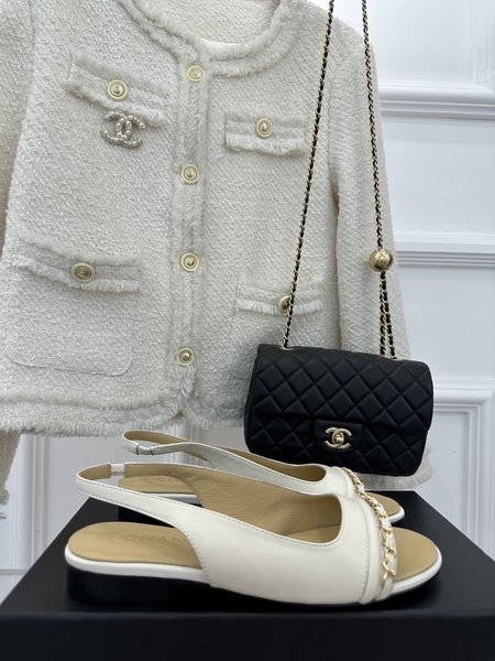 Chanel chain shoes flat shoes