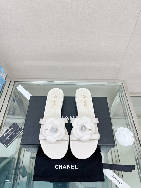 Chanel Sheepskin lined sandals
