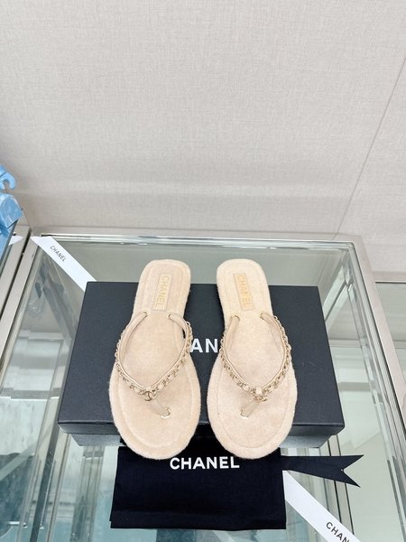 Chanel chain flip-flop sandals