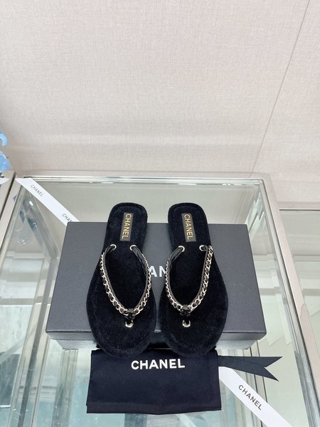 Chanel chain flip-flop sandals