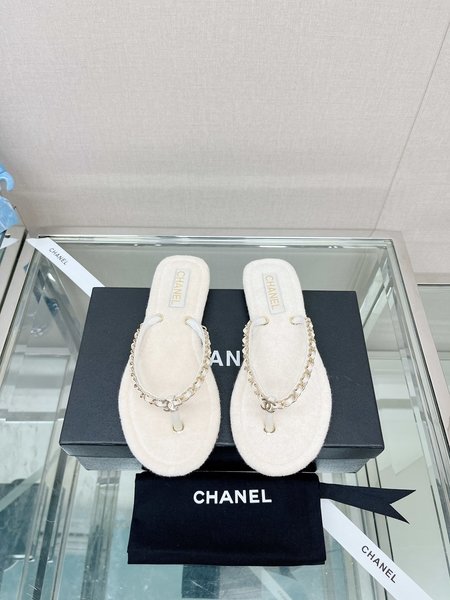 Chanel chain flip-flop sandals