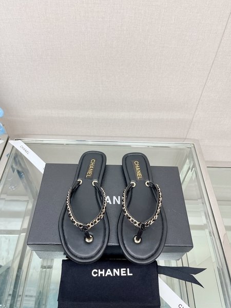 Chanel chain flip-flop sandals