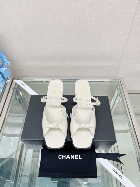 Chanel Fish mouth square toe thick heel slippers