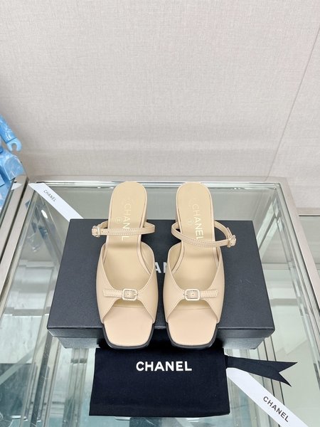 Chanel Fish mouth square toe thick heel slippers