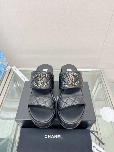 Chanel Thick sole double strap slippers