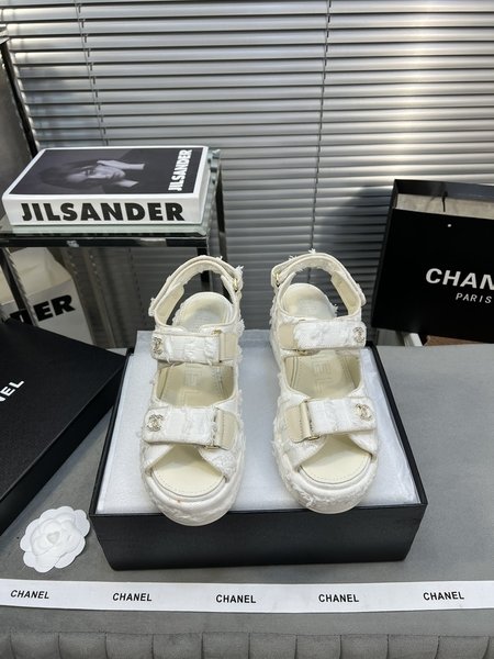 Chanel Classic beach sandals with thick soles
