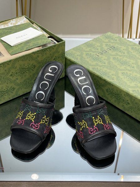 Gucci Cosmogonie series sandals