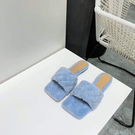 Bottega Veneta Plush woolen flat and high-heeled slippers