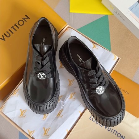 Louis Vuitton Ruby series Mary Jane thick-soled small leather shoes
