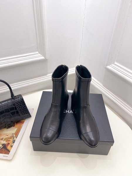 Chanel Classic back zipper block heel short boots