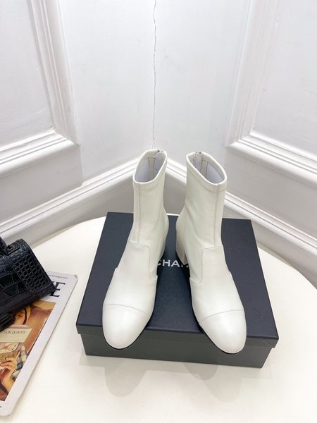 Chanel Classic back zipper block heel short boots