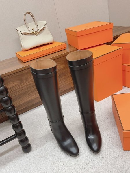 Hermes British retro design boots