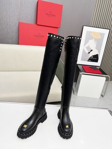 Valentino stretch boots