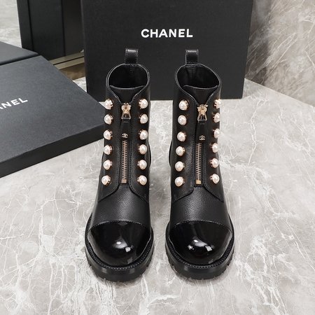 Chanel pearl zipper boots