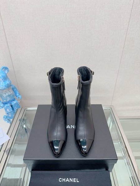 Chanel Back diamond thick heel short boots/boots