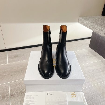 Dior British style brogue toe retro Martin boots