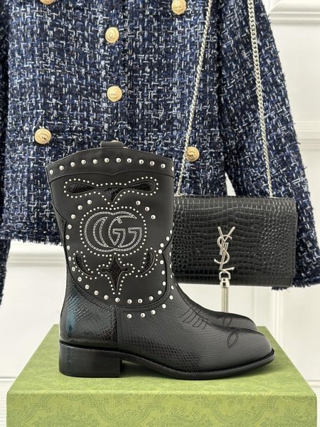 Gucci Vintage Embroidered Rock Studs Western Cowboy Boots