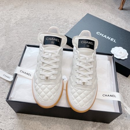 Chanel Lambskin diamond pattern casual sneakers