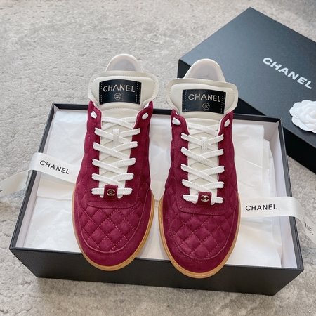 Chanel Lambskin diamond pattern casual sneakers