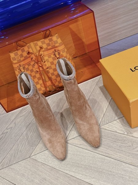 Louis Vuitton Imported calfskin boots