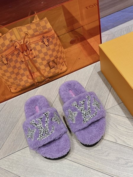 Louis Vuitton Sheep wool hand-sewn wool slippers with Swarovski crystal diamond buttons