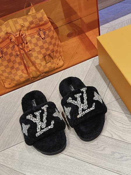 Louis Vuitton Sheep wool hand-sewn wool slippers with Swarovski crystal diamond buttons