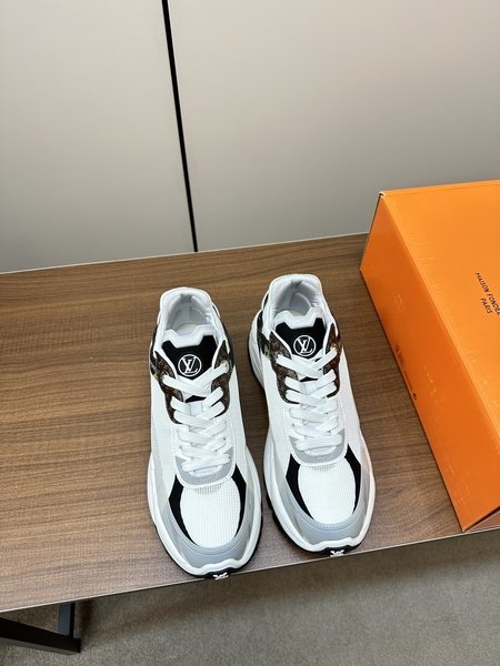 Louis Vuitton RUN55 height increasing sneakers