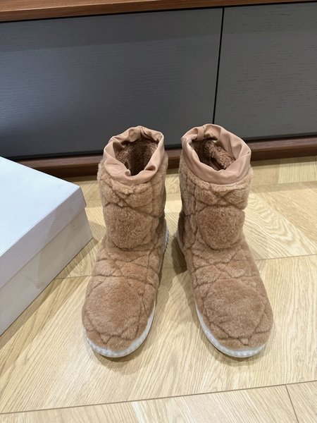 Dior wool snow boots