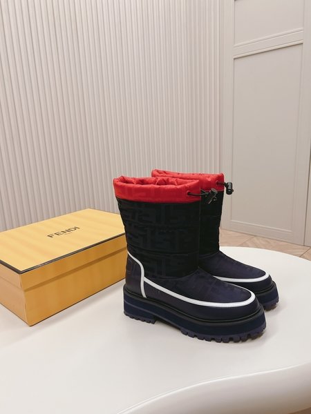 Fendi space cotton snow boots
