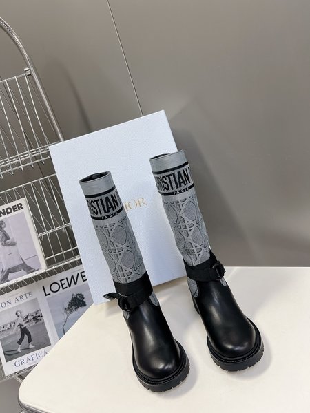 Dior Autumn and winter classic knight boots
