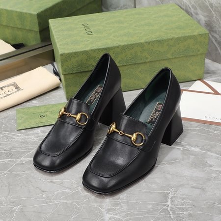 Gucci Classic 1955 horsebit loafers