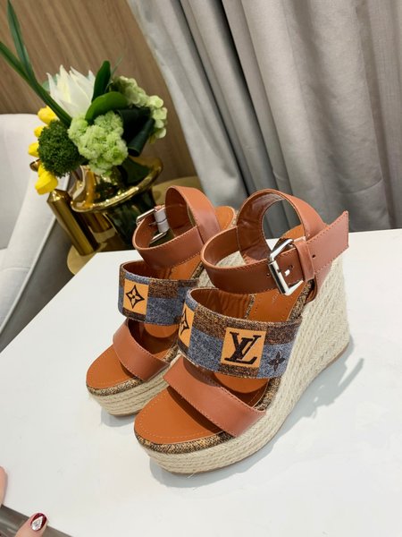 Louis Vuitton Platform sandals