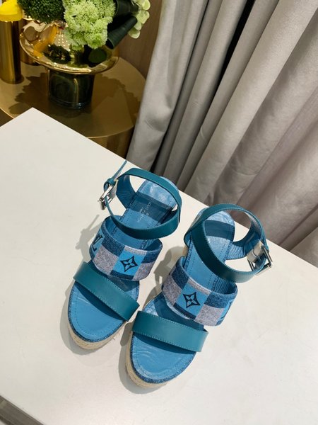 Louis Vuitton Platform sandals