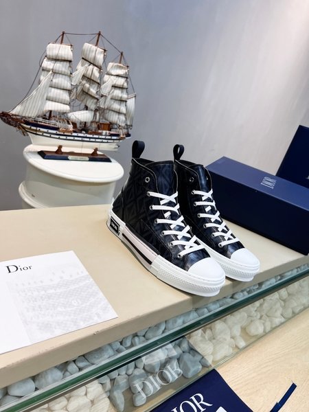 Dior couple s casual shoes