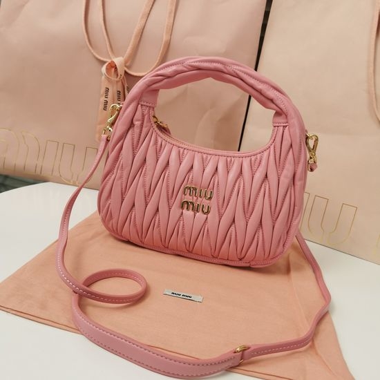 MiuMiu MiuWander Elegant Matelasse Leather Purse 12353