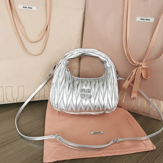 Miu Miu MiuWander Matelasse Leather Hobo Purse 5BC125