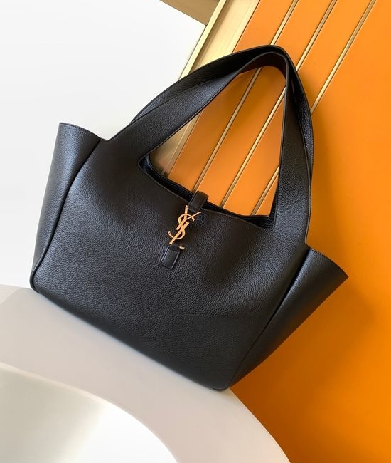 Yves Saint Laurent YSL BEA Large Calfskin Tote Bag 763435