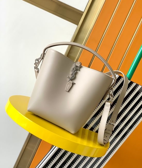 Yves Saint Laurent YSL LE 37 Small Shiny Leather Bucket Bag 749036