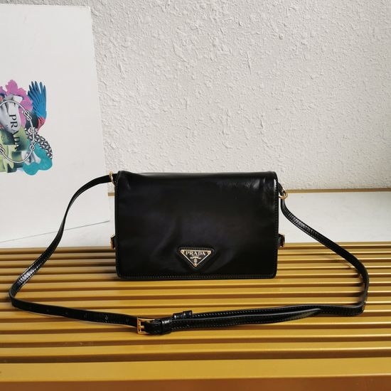 Prada Messenger Bag Oil Wax Leather 1BD082