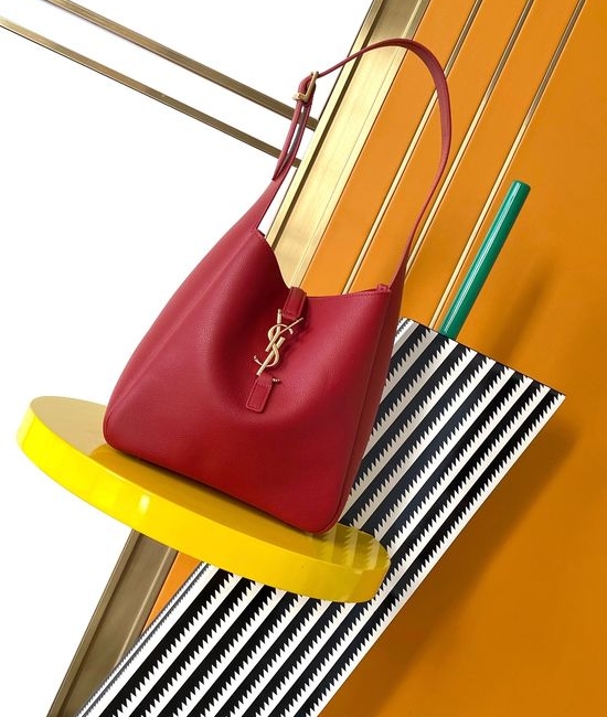 Yves Saint Laurent YSL ROSE Hobo Bag with Insert Buckle 713938